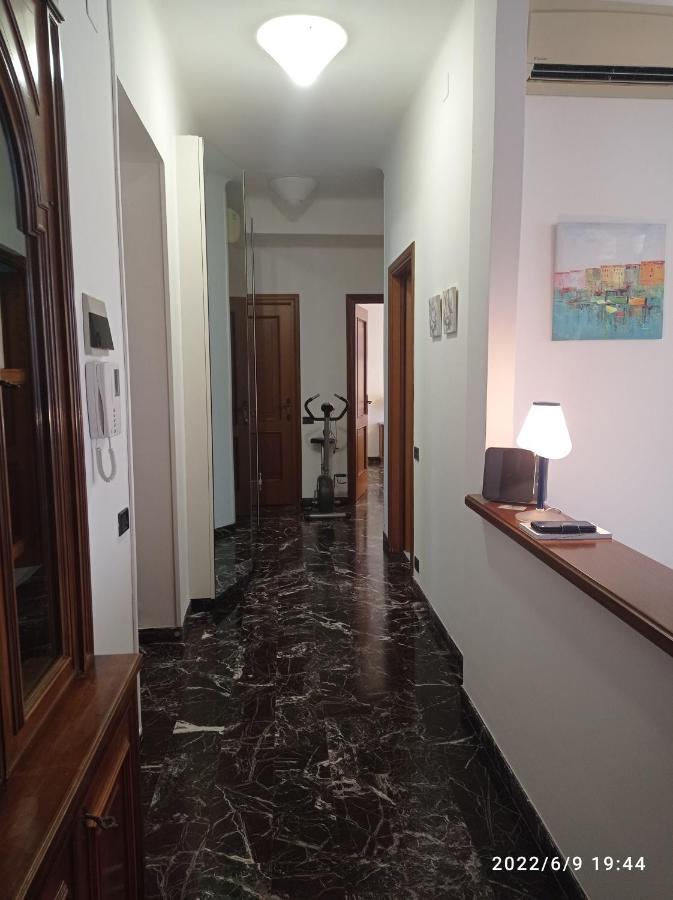 Down Town Emily Apartamento La Spezia Exterior foto