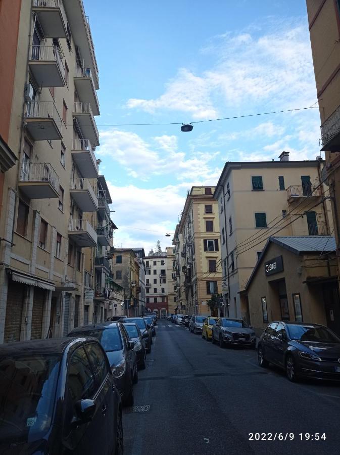 Down Town Emily Apartamento La Spezia Exterior foto